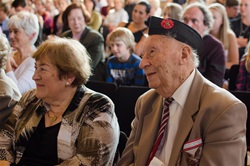 Slavnostní závěrečná prezentace projektu Příběhy našich sousedů na Praze 4 - 24. 9. 2015 Slavnostní závěrečná prezentace projektu Příběhy našich sousedů na Praze 4 - 24. 9. 2015