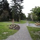 Otevíráme nový park „Přátelská zahrada“ - Nový altán, most, amfiteátr a opravená zahrada s chodníčky, to je od 10. září 2020 nový výukový a odpočinkový areál v sousedství Základní školy Jeremenkova. Přátelská zahrada, jak se jmenuje nový park, stojí na místě původního zpustlého zahradnictví, které prošlo rozsáhlou rekonstrukcí. Na neformální otevření parku, který bude sloužit jak žákům nedaleké školy, tak i široké veřejnosti, se přišli podívat starostka MČ Praha 4 Irena Michalcová, radní životní prostředí a místní Agendu 21 Tomáš Hrdinka (oba ANO 2011) a radní Prahy 4 pro investice Filip Vácha (TOP 09) a ředitel zmíněné školy Jan Vondrouš s dětmi z družiny.