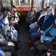 Stejně jako vloni, i letos vyrazila do únorových pražských ulic historická tramvaj s posádkou složenou ze seniorů MČ Praha 4.