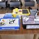 Prázdniny jsou v plném proudu, ale pedagogové ze škol Prahy 4 nezahálejí. Na začátku prázdnin proběhl vzdělávací seminář Robotika. Smyslem celé akce bylo ukázat pedagogům možnosti, jak zapojit moderní technologie do výuky. Účastníky semináře pod taktovkou organizace Eduteam přišla pozdravit a přivítat starostka městské části Praha 4 Irena Michalcová. Snímky jsou ze semináře z úterý 29. června 2021 na Nuselské radnici.