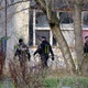 Vyklízením v úterý 3. prosince 2019 dopoledne začala příprava na demolici zchátralé budovy bývalých jeslí ve Znojemské ulici. Při vykazování nocležníků z objektů asistovala i Policie ČR.