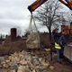 Chlupáčova Sedící figura se vrací na Prahu 4
