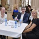 V pondělí 5. září 2022 odpoledne proběhlo ve velkém sále Nuselské radnice v Táborské ulici slavnostní setkání starostky MČ Praha 4 Ireny Michalcové (ANO 2011) s emeritními zaměstnanci škol.