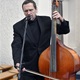 V kostele Panny Marie Královny míru na Lhotce se ve čtvrtek 12. prosince 2019 odpoledne uskutečnil adventní koncert. Se směsí melodií pro vánoční atmosféru při něm vystoupil Vladimír Pecháček se svou kapelou.