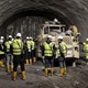 Představitelé městské části Praha 4 vyrazili v pondělí 13. února 2023 na prohlídku do tunelů nově budované linky D pražského metra. 