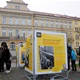Na náměstí Generála Kutlvašra, vedle historické radnice v Nuslích, probíhá od 11. do 17. listopadu 2019 venkovní výstava s názvem: Cesta je volná!“. Je o uprchlících z komunistické Německé demokratické republiky (NDR, ale i DDR, východní Německo), kteří se i přes Prahu, hlavní město Československé socialistické republiky (ČSSR), snažili dostat do Spolkové republiky Německo (NSR, ale i SRN či BRD). Snímky jsou z vernisáže v úterý 12. listopadu 2019, které se zúčastnil i místostarosta Prahy 4 pro kulturu a majetek Michal Hroza (TOP 09).