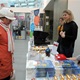 Zakoupením adventních kalendářů a novoročenek obecně prospěšné společnosti Dejme dětem šanci podpořila v budově radnice ve středu 13. listopadu 2019  řada občanů Prahy 4 děti a mladé lidi z dětských domovů, kterým tato organizace pomáhá se vstupem do samostatného života. Podpořit akci přišla i starostka Prahy 4 Irena Michalcová (ANO 2011).