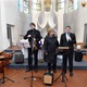 V kostele Panny Marie Královny míru na Lhotce se ve čtvrtek 12. prosince 2019 odpoledne uskutečnil adventní koncert. Se směsí melodií pro vánoční atmosféru při něm vystoupil Vladimír Pecháček se svou kapelou.