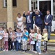 V Centru komplexní a dlouhodobé péče o děti a rodinu v Sulické ulici v Krči se konal již třetí Den pěstounství nazvaný letos Děti na prvním místě aneb Den pěstounství s MČ Praha 4 a Dětským centrem Krč. Na účastníky čekalo tvoření a společného sdílení, skákací hrad, výtvarné dílny, společné bubnování nebo terapeutické prasátko. Za MČ Praha 4 se zúčastnil radní oblast sociální a zdravotní Radek Lacko (ANO).