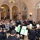 Novoroční koncert na Nuselské radnici
Novou koncertní sezónu zahájil tradiční Novoroční koncert ve čtvrtek 10. ledna na Nuselské radnici. Sbor a orchestr Emauzského kláštera pod taktovkou uměleckého vedoucího Tomáše Čechala, který již několik let uvádí méně známé a téměř neuváděné autory 18. století, představil čtyři slavné kapelníky svatovítské katedrály, tak jak se objevovali na kůru v 18. a 19. století. 
Koncert navštívili představitelé MČ Praha 4 v čele s panem starostou Mgr. Petrem Štěpánkem, CSc. a církevní činitelé z farností z naší městské části.

