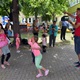 V krásném prostředí zahrady při Dětských skupinách v Kotorské ulici č. 40 se dne 15. května 2018 od 14:30 do 17:00 uskutečnil tradiční Den otevřených dětských skupin v Kotorské ulici číslo 40. Počasí dětem a jejich doprovodům naštěstí vydrželo, a tak si všichni jistě přišli na své. 