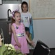 Děti při velmi emotivním setkání, kdy nechyběly ani slzy dojetí, zazpívaly a přinesly obrázky, které namalovaly jako poděkování. Mezi dárky nechyběl ani dort v národních barvách se vzkazem, malá ikona a krásná soška. Jazykovou bariéru pak bez problémů zlomila recitace a především hudba a zpěv. 