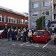 U Hradní stráže pracují talentovaní i ochotní muzikanti, kteří svými výkony rádi rozdávají radost. Dokázali to i seniorům z Prahy 4, konkrétně těm z domu s pečovatelskou službou v Branické ulici, které potěšili v úterý 8. prosince 2020 dopoledne coby dobrovolní vyslanci projektu Ježíškova vnoučata.