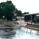 Obnova vodovodního řadu pod cyklostezkou A2 omezí dopravu ve směru z centra mezi vjezdem do Žlutých lázní a tramvajovou smyčkou mezi zastávkami Dvorce a Přístaviště. Cyklisté a chodci využijí namísto cyklostezky pro ně vyhrazený pravý jízdní pruh a řidiči budou jezdit pouze levým. Omezení začne platit v pondělí 21. července a potrvá do pondělí 22. září 2025.