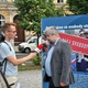 Na Náměstí Generála Kutlvašra v Nuslích je od 20. června až do 21. července 2022 k vidění výstava pod širým nebem s názvem „Otazníky nad naší svobodou“. K výročí prvních svobodných voleb po listopadu 1989 (8. a 9. června 1990) ji připravil Ústav pro studium totalitních režimů (ÚSTR). 