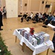 V předvánočním čase se na Nuselské radnici sešli školní metodici prevence a další pedagogové, kteří mimořádně přispěli k realizaci preventivních programů na školách, jichž je MČ Praha 4 zřizovatelem. Za svou mimořádně důležitou práci dostali ocenění ve formě dárkových poukazů. Odpoledního setkání v úterý 14. prosince 2021 se zúčastnili a dary předávali také starostka MČ Praha 4 Irena Michalcová (ANO 2011), předsedkyně Výboru pro bezpečnost ZMČ Praha 4 Lucie Michková (ODS) a radní pro informatiku, bezpečnost a sport Jaroslav Míth (ODS).
