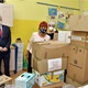 Už desátý ročník sbírky nazvané Děti dětem shromáždil pro Dětské centrum při Thomayerově nemocnici potřebné věci, ale také hračky, které toto zařízení využije při péči o ohrožené děti a matky v krizové situaci. Slavnostní předání se uskutečnilo ve čtvrtek 17. prosince 2020 dopoledne. dary předávala starostka Prahy 4 Irena Michalcová (ANO 2011) a přebírali je ředitel Thomayerovy nemocnice Zdeněk Beneš a ředitelk centra Jaroslava Lukešová. 