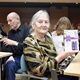 Do posledního místa zaplněné Kulturní centrum Novodvorská hostilo v úterý 25. února 2020 další pokračování velmi oblíbeného cyklu „Neseďte doma, přijďte mezi nás“, pořádaného městskou částí Praha 4 pro seniory. Společenskou akci si samozřejmě nenechali ujít starostka Prahy 4 Irena Michalcová (ANO 2011) a místostarosta Josef Svoboda.