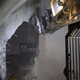 První úsek pražského metra na budované čtvrté trase D má za sebou další milník. Stavařům se jej v pátek 4. října 2024 kolem poledního podařilo definitivně propojit s trasou C. Na snímcích podzemní prostory ražených úseků.