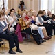 Ve slavnostním sále historické Nuselské radnice se v rámci šesté části cyklu „Neseďte doma, přijďte za námi“ uskutečnil pro naše seniory v úterý 5. listopadu 2019 od 14 hodin koncert s názvem „Od lidové písničky po operní árie“, ve kterém účinkovala sopranistka Eliška Gattringerová. Přítomné přišli pozdravit starosta Irena Michalcová a místostarosta Josef Svoboda. 