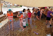 Spolek INFO-DRÁČEK, z. s. prezentuje své aktivity.