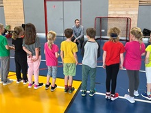 Úspěšný projekt „Čtyřka sportuje – sportujeme s trenéry“ dál motivuje děti ke sportu