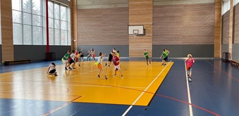 Úspěšný projekt „Čtyřka sportuje – sportujeme s trenéry“ dál motivuje děti ke sportu Úspěšný projekt „Čtyřka sportuje – sportujeme s trenéry“ dál motivuje děti ke sportu