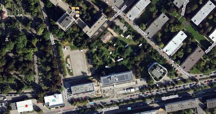 Praha 4 dnes nepodpořila projekt Rezidence Herálecká - letecký pohled na lokalitu. Praha 4 dnes nepodpořila projekt Rezidence Herálecká - letecký pohled na lokalitu.