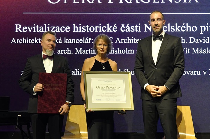 Předání ceny starosty městské části Praha 4 bylo součástí slavnostního večera s předáváním Cen hlavního města Prahy za architekturu a památkovou péči. Akce se uskutečnila v pondělí 7. října 2024 v protorách ČNB.