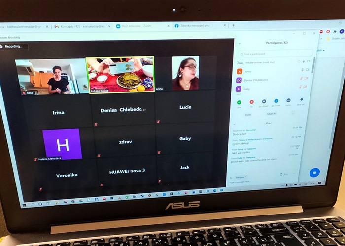Městská Část Prahy 4 a organizace InBáze pořádali dva on-line workshopy v rámci projektu „Žijeme na čtyřce společně 2020“ na integraci cizinců, spolufinancovaného Ministerstvem vnitra ČR. Šlo o akce s názvem „Příprava tradičních závitků z listů vinné révy“ a „Vaříme vareniky“. Městská Část Prahy 4 a organizace InBáze pořádali dva on-line workshopy v rámci projektu „Žijeme na čtyřce společně 2020“ na integraci cizinců, spolufinancovaného Ministerstvem vnitra ČR. Šlo o akce s názvem „Příprava tradičních závitků z listů vinné révy“ a „Vaříme vareniky“.