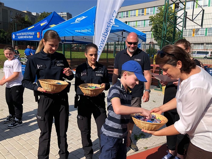 Dopravně preventivní akce Smajlík 2024: vyhrává bezpečnost u škol